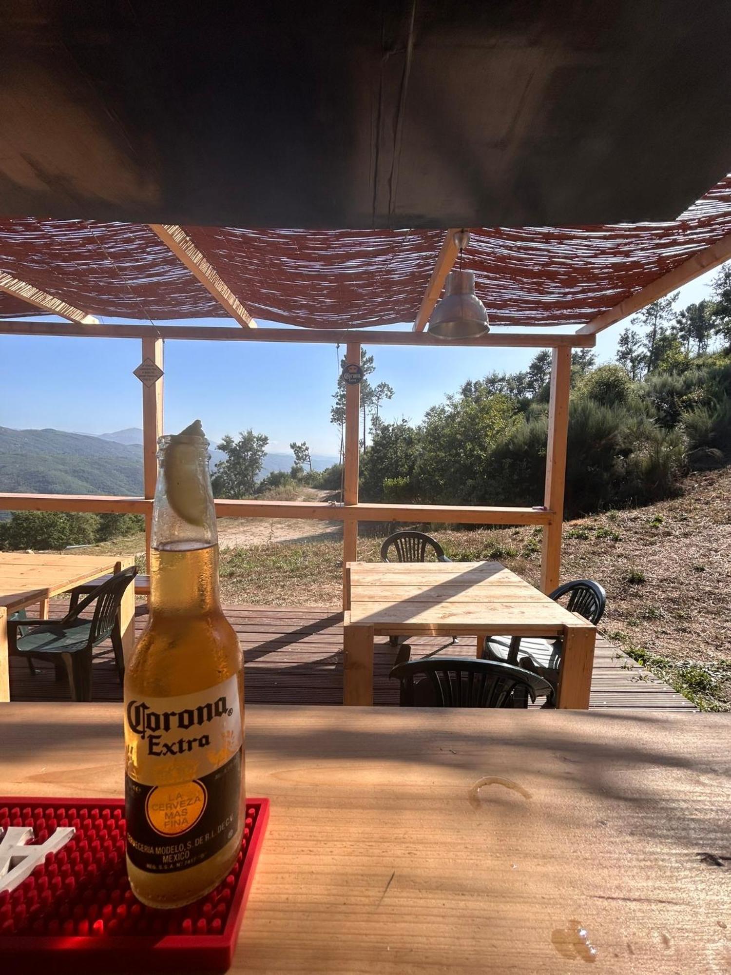FolhadosaMonkey Tiny Barnhouse With Amazing Views!别墅 外观 照片