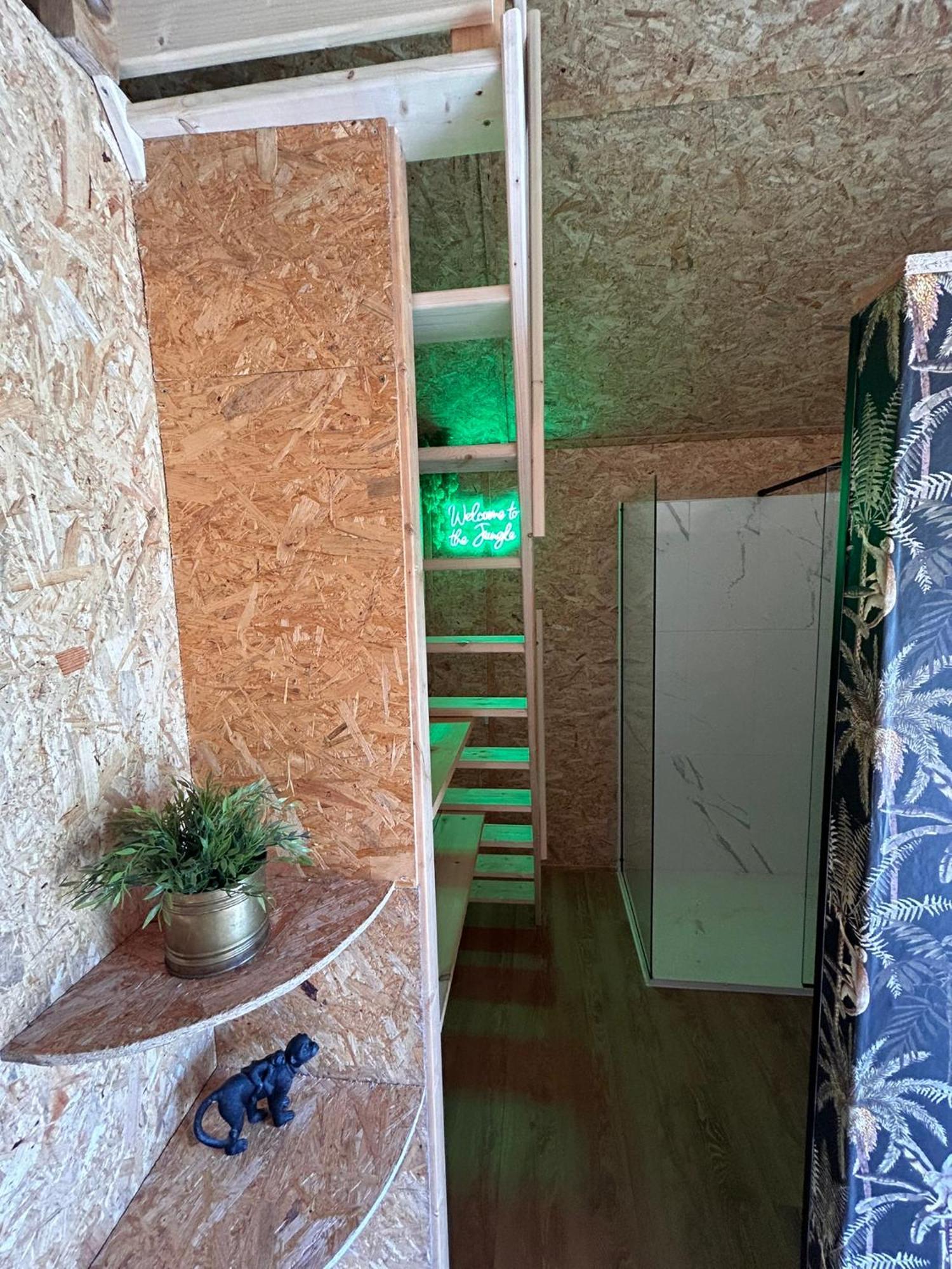 FolhadosaMonkey Tiny Barnhouse With Amazing Views!别墅 外观 照片